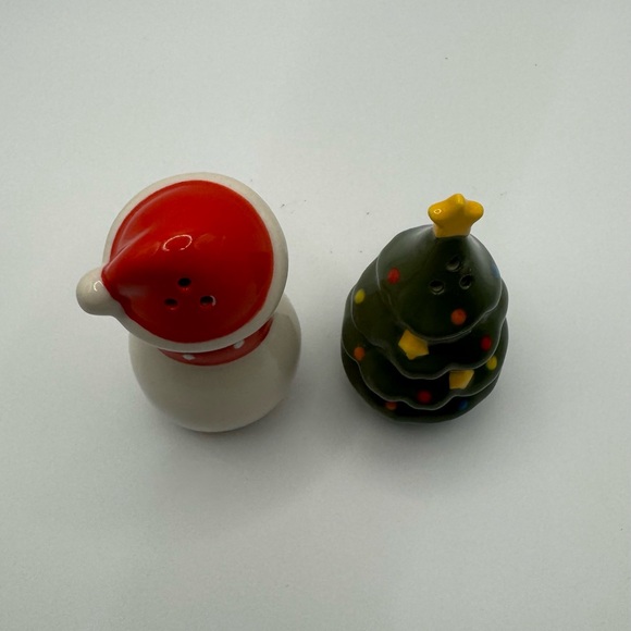 Festive Snowman and Christmas Tree Salt & Pepper Shakers - Picture 3 of 6